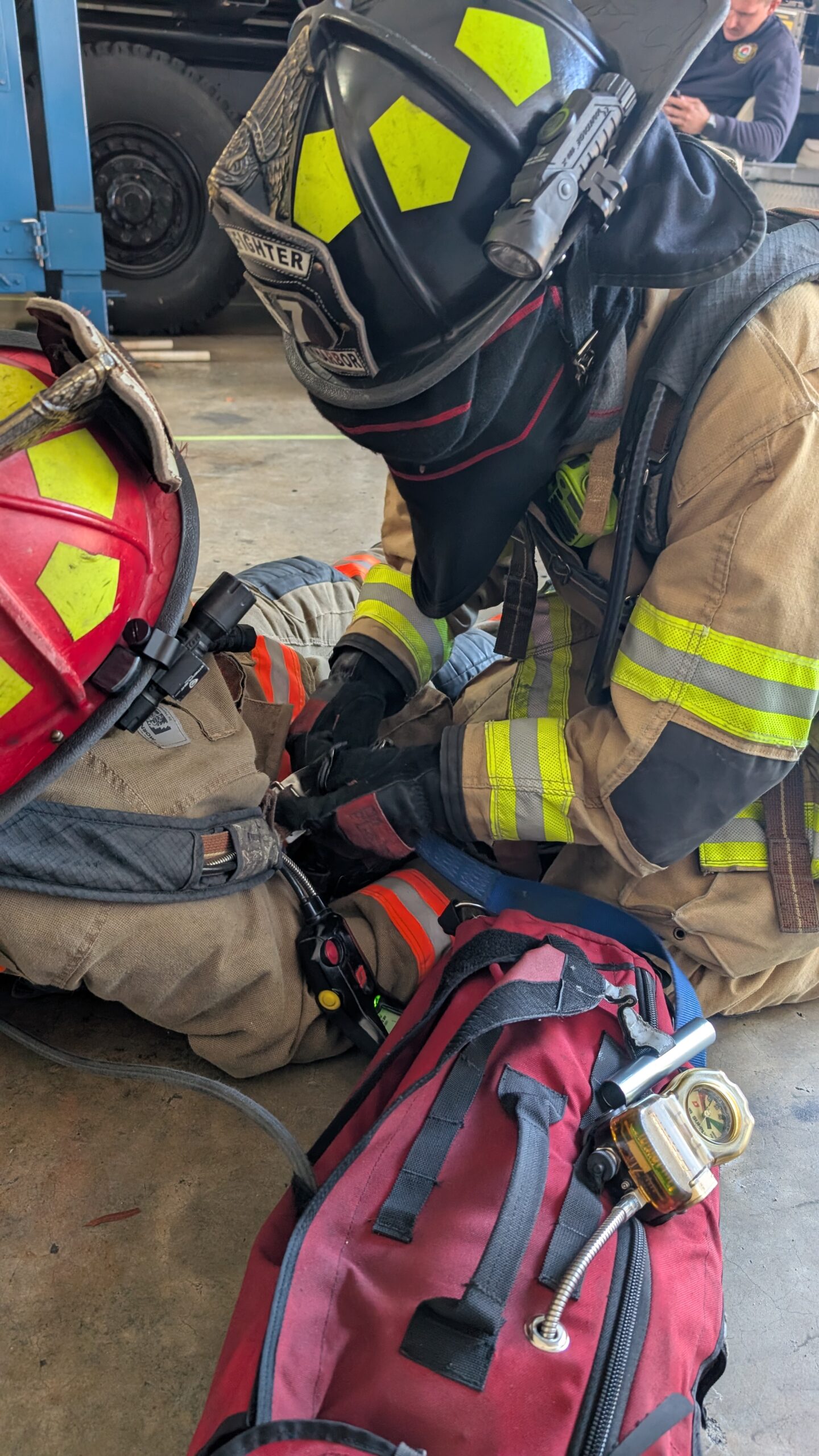 PXL_20241201_203431406.MP